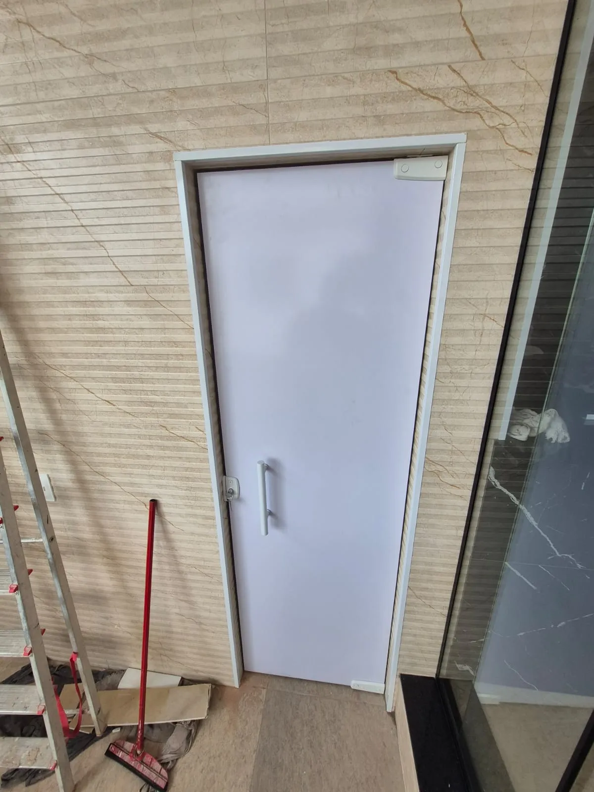 Instalação de portas de vidro no Rio de Janeiro