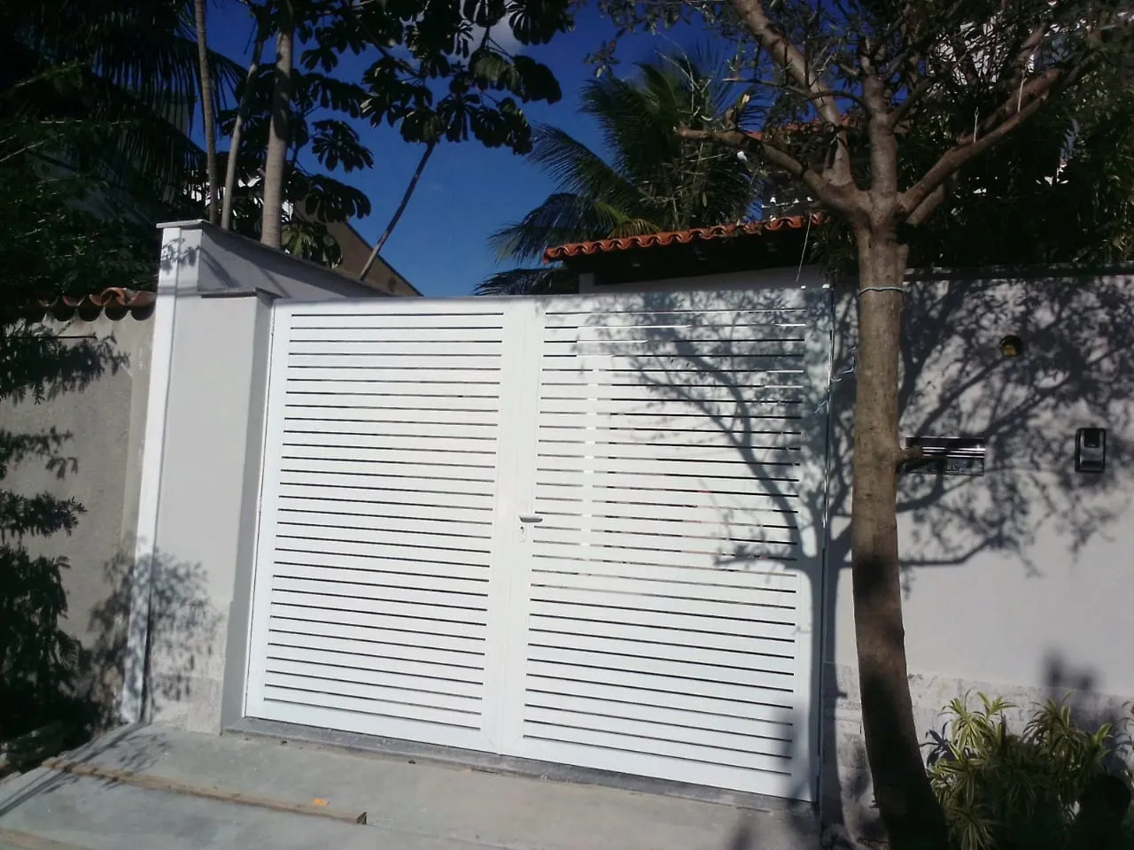 Porta de ferro direto da fábrica